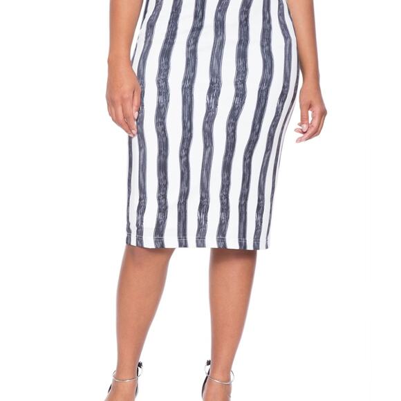 Eloquii NWOT Black & White Wavy Stripe Knit Skirt 24 - Picture 1 of 5